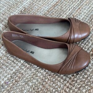 American Eagle Outfitters Brown Leather Flats with Ruched Detail